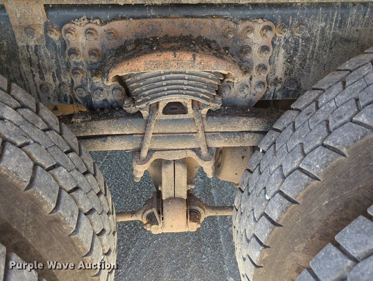 image for item LY9309 2007 Sterling LT8500  dump truck