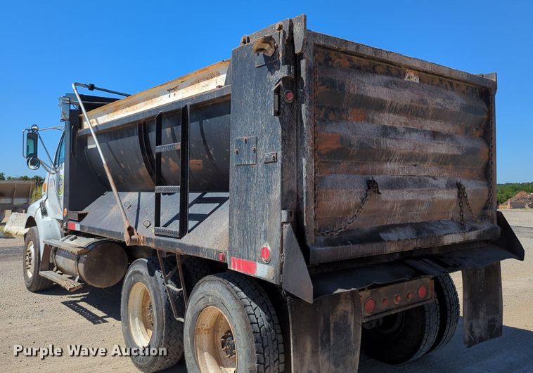 image for item LY9310 2007 Sterling LT8500  dump truck