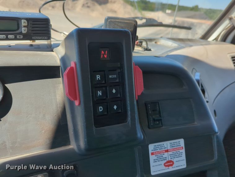 image for item LY9310 2007 Sterling LT8500  dump truck