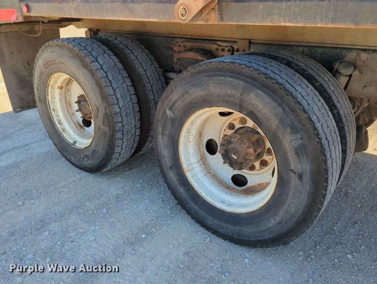 image for item LY9310 2007 Sterling LT8500  dump truck