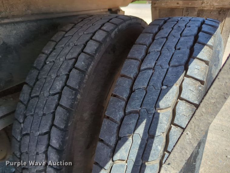 image for item LY9310 2007 Sterling LT8500  dump truck