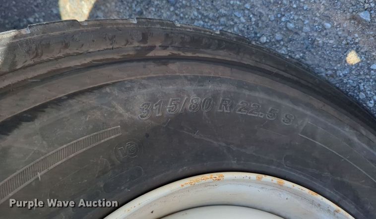 image for item LY9310 2007 Sterling LT8500  dump truck