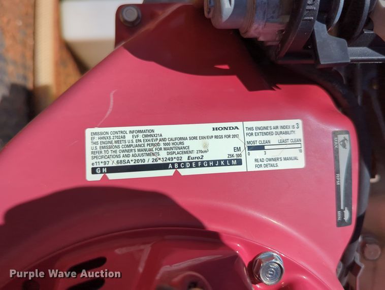 image for item LY9311 1985 Ford F700 flatbed truck