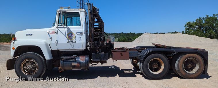 image for item LY9312 1988 Ford L9000 winch truck