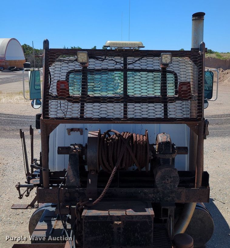 image for item LY9312 1988 Ford L9000 winch truck