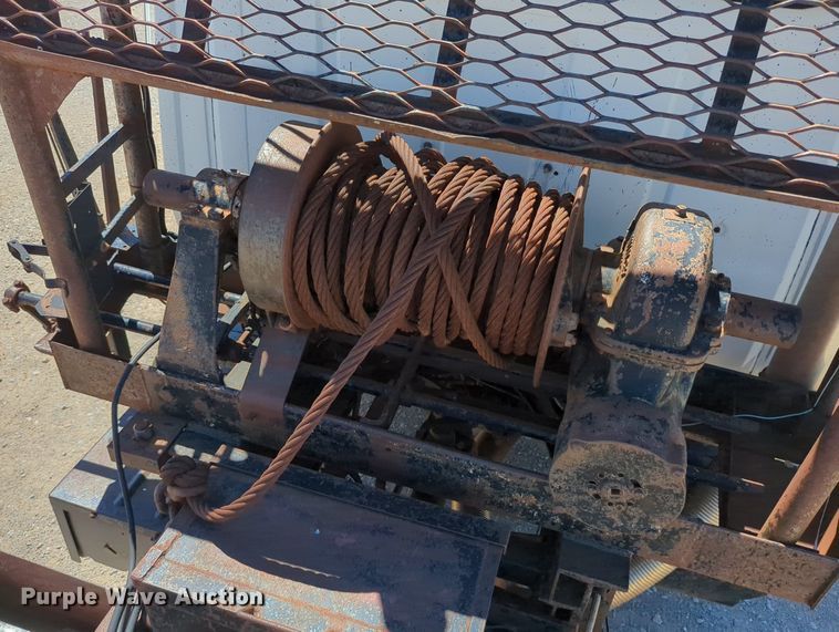 image for item LY9312 1988 Ford L9000 winch truck