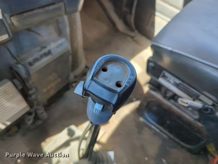 image for item LY9312 1988 Ford L9000 winch truck