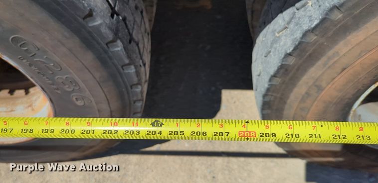 image for item LY9312 1988 Ford L9000 winch truck