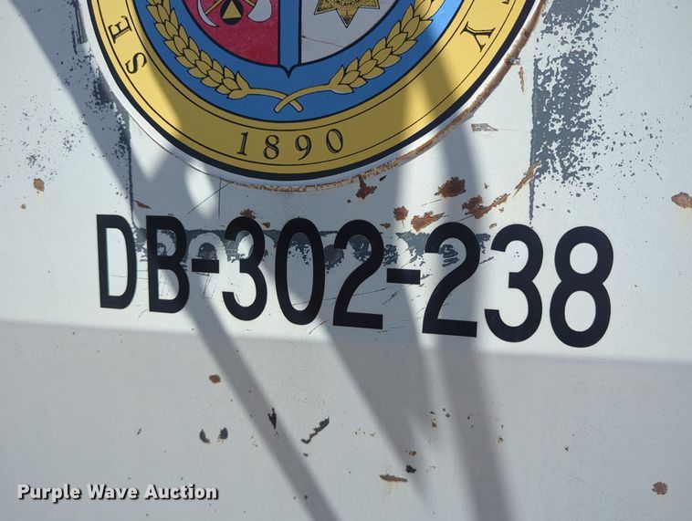 image for item LY9312 1988 Ford L9000 winch truck