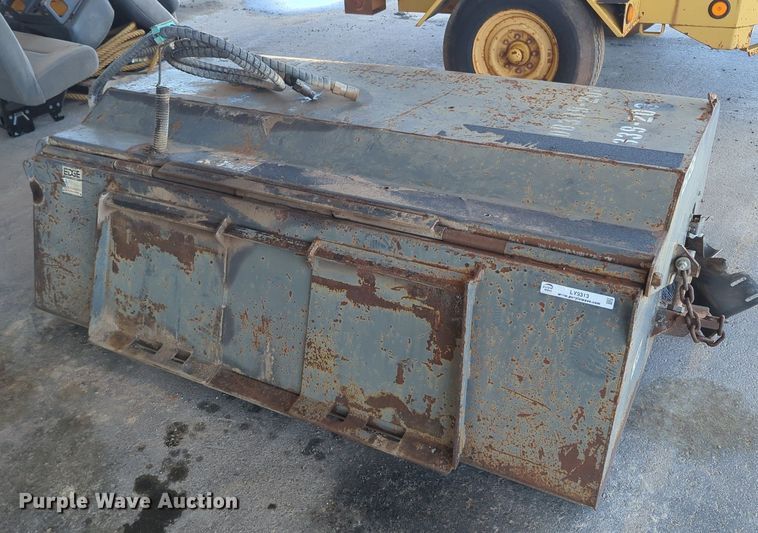 image for item LY9313 Cyclone 501094  skid steer sweeper