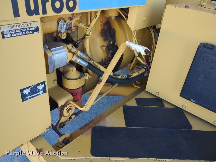 image for item LY9314 1997 Vermeer 1250BC  wood chipper