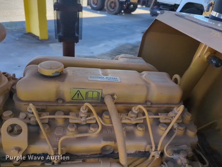 image for item LY9314 1997 Vermeer 1250BC  wood chipper