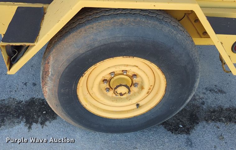 image for item LY9314 1997 Vermeer 1250BC  wood chipper