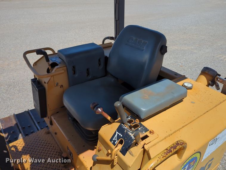 image for item LY9315 1999 Case 550G  dozer