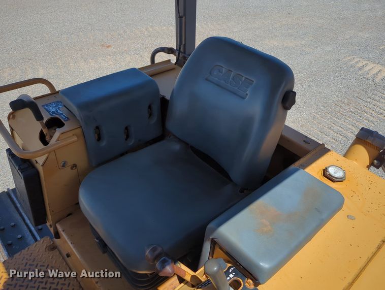 image for item LY9315 1999 Case 550G  dozer