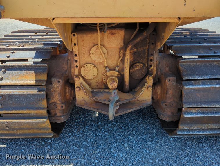 image for item LY9315 1999 Case 550G  dozer