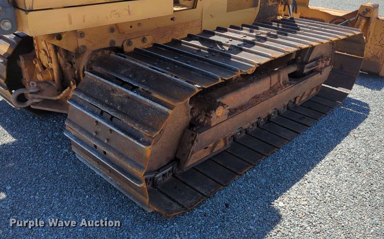 image for item LY9315 1999 Case 550G  dozer