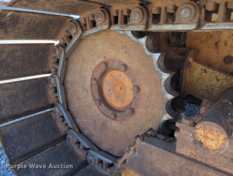 image for item LY9315 1999 Case 550G  dozer