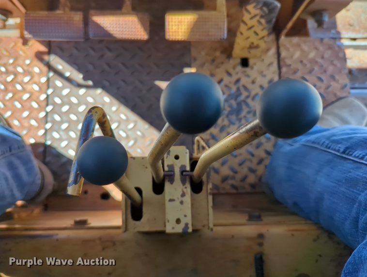 image for item LY9316 Case 550  dozer