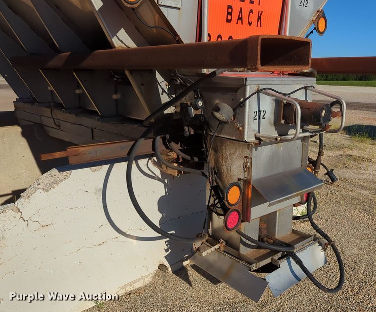 image for item LY9317 Henderson WSHX12X50X304SS  spreader