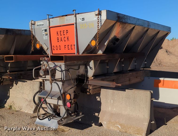 image for item LY9318 Henderson WSHX12X50X304SS  spreader