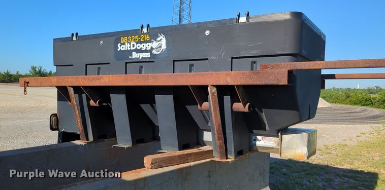 image for item LY9319 Buyers Salt Dogg  spreader