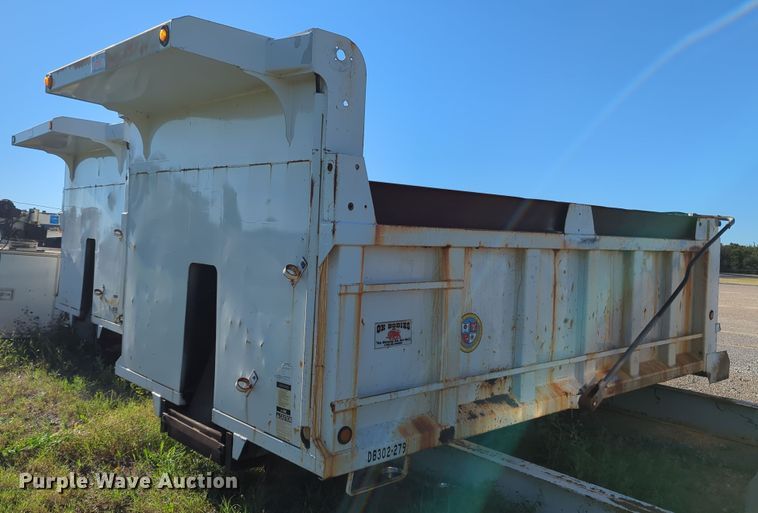 image for item LY9321 Ox Bodies  dump bed