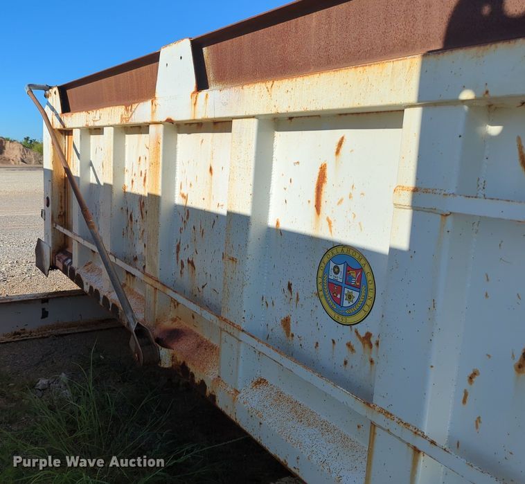 image for item LY9321 Ox Bodies  dump bed