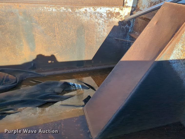 image for item LY9321 Ox Bodies  dump bed