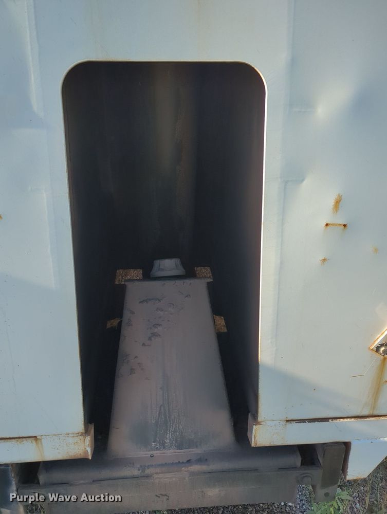 image for item LY9322 Ox Bodies  dump bed