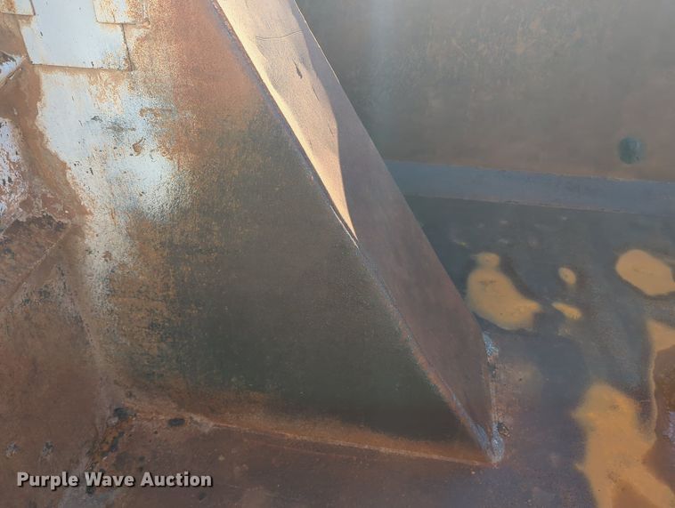 image for item LY9322 Ox Bodies  dump bed