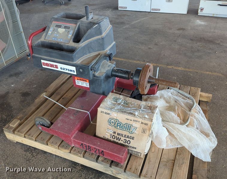 image for item LY9327 Coats 6275HS  tire balancing machine