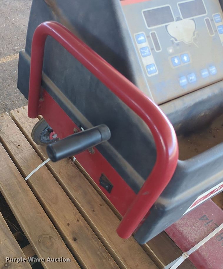 image for item LY9327 Coats 6275HS  tire balancing machine