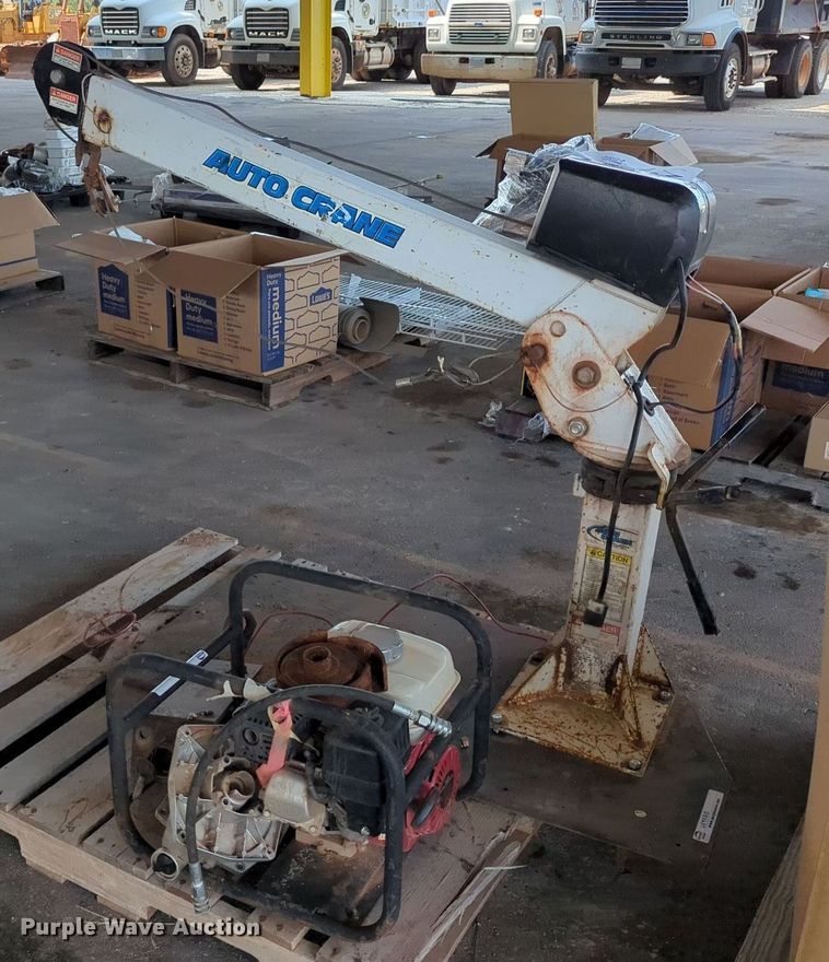 image for item LY9330 Auto Crane  crane