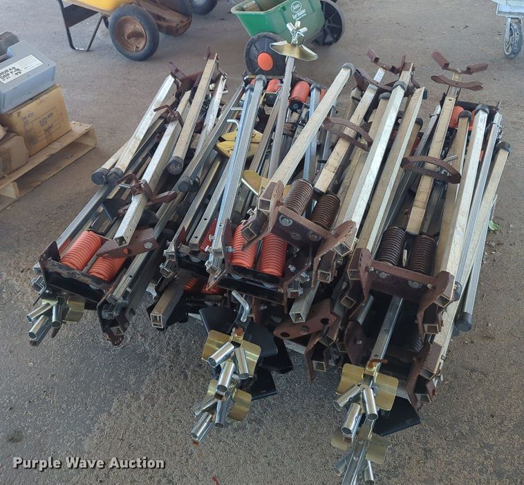 image for item LY9335 Approximately 15 Windmaster 97C sign holders