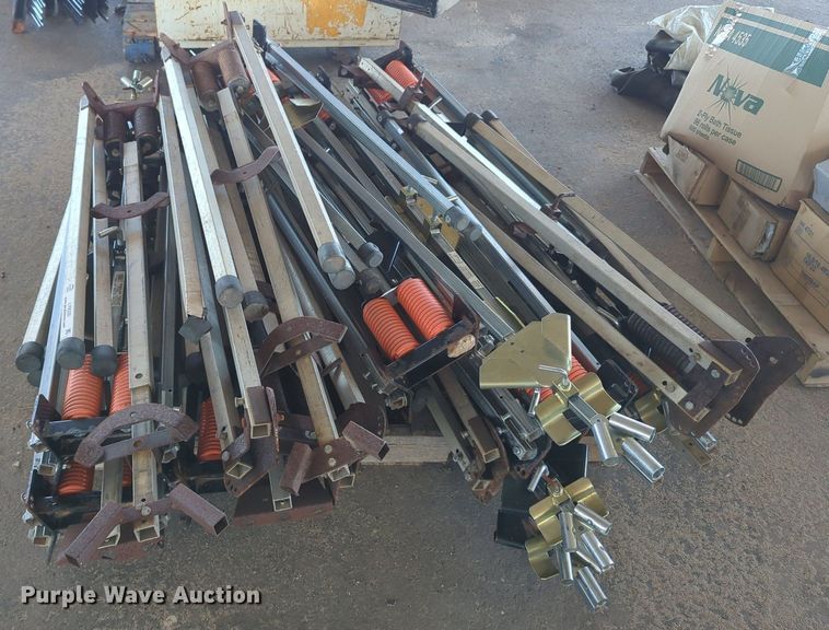 image for item LY9335 Approximately 15 Windmaster 97C sign holders