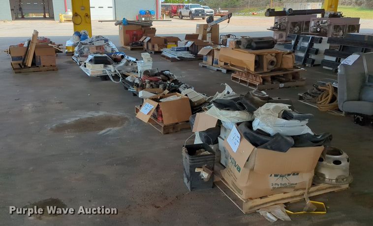 image for item LY9346 (16) pallets of tools