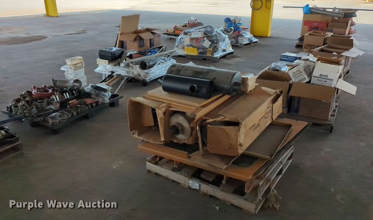 image for item LY9346 (16) pallets of tools