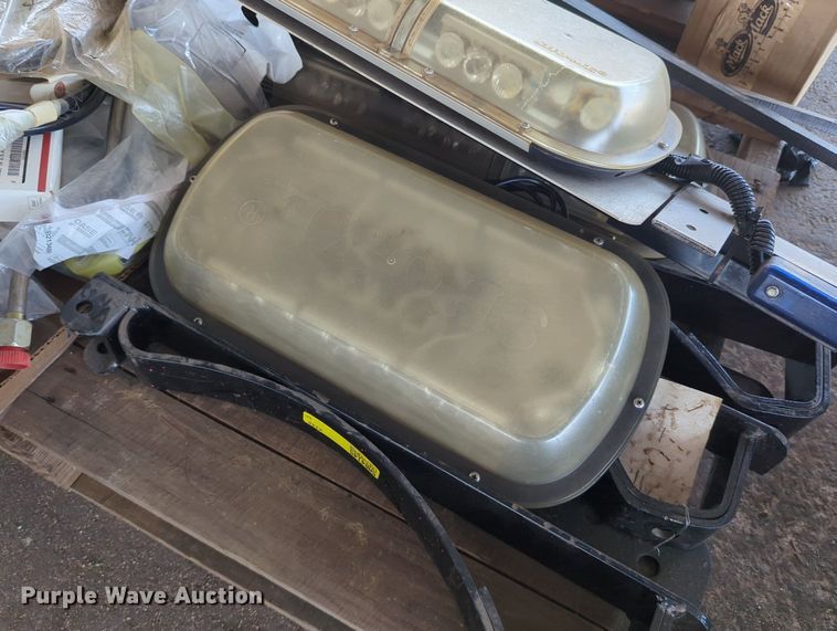 image for item LY9346 (16) pallets of tools