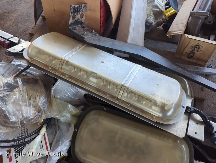 image for item LY9346 (16) pallets of tools