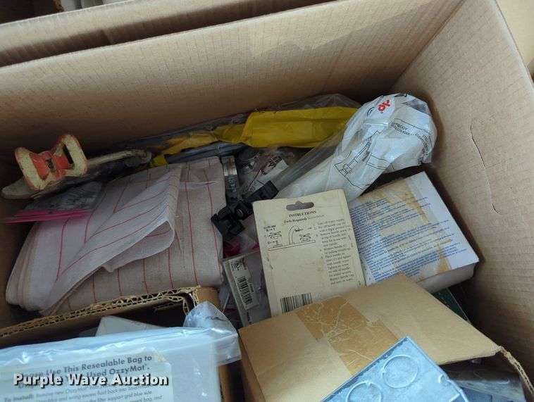 image for item LY9346 (16) pallets of tools