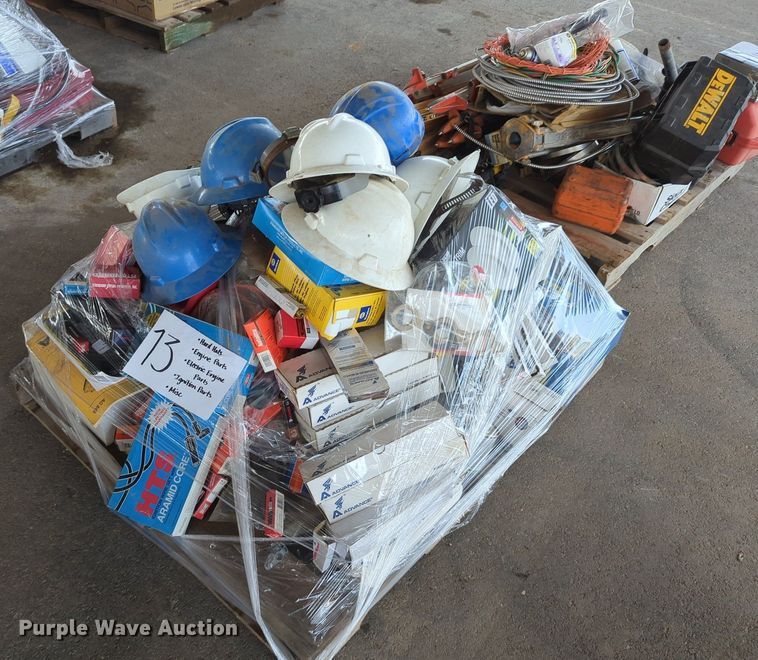 image for item LY9346 (16) pallets of tools