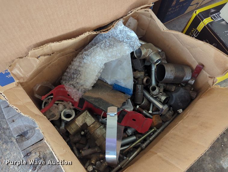 image for item LY9346 (16) pallets of tools