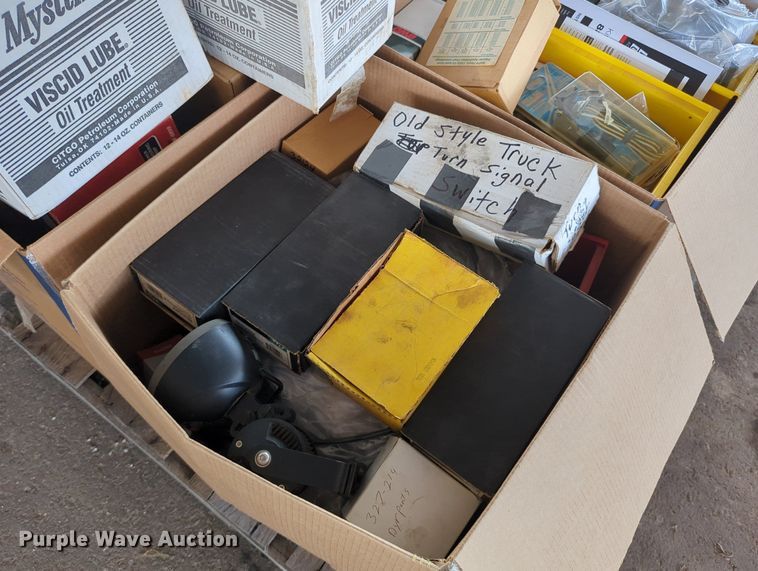 image for item LY9346 (16) pallets of tools