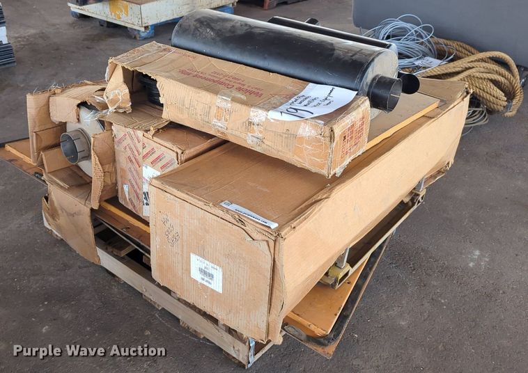 image for item LY9346 (16) pallets of tools