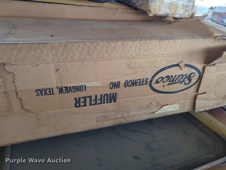 image for item LY9346 (16) pallets of tools