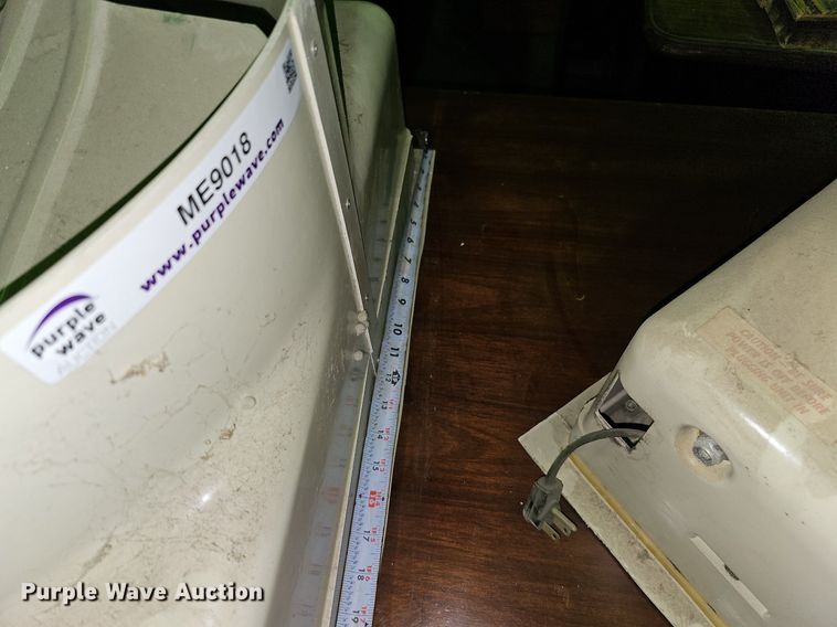 image for item ME9018 (2) Philips Ultra Fan II 22" exhaust fans