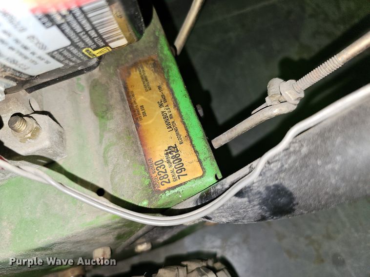 image for item ME9022 Lawn-Boy 522R  snow blower