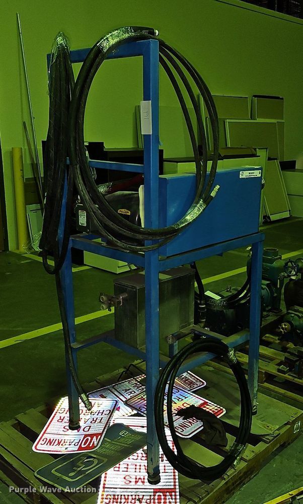 image for item ME9039 Pressure washer