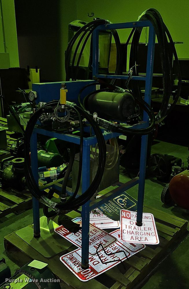 image for item ME9039 Pressure washer